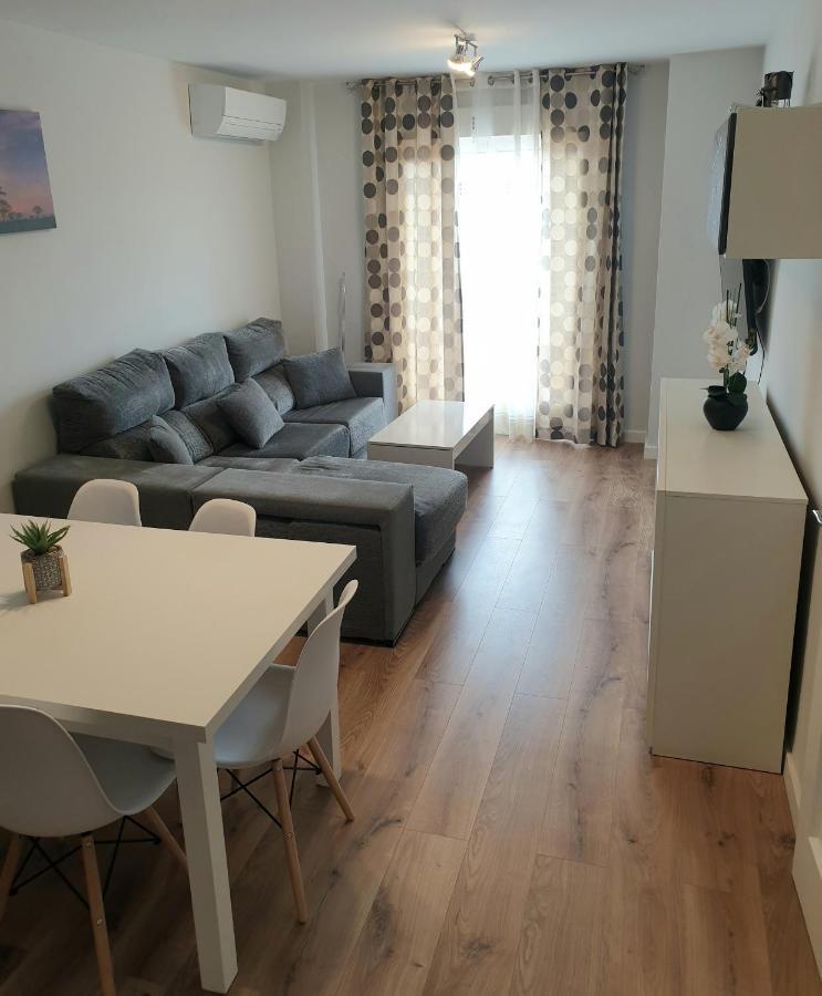 Bonito Apartamento En Baeza Luaran gambar