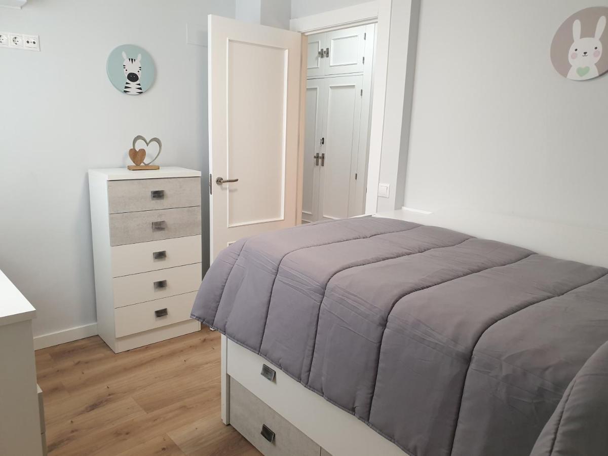 Bonito Apartamento En Baeza Luaran gambar